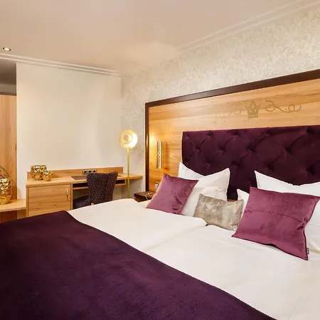 Hotell Schlosskrone 4*