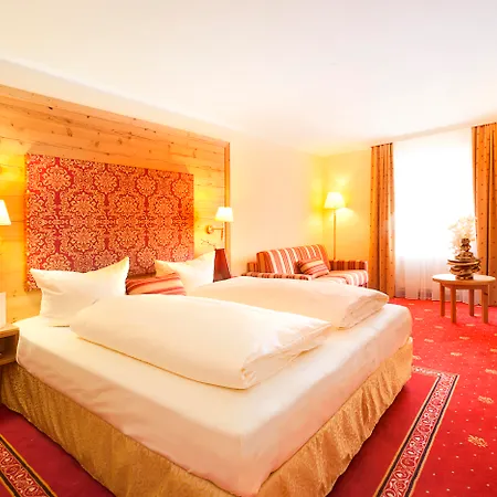 Schlosskrone Hotel 4*