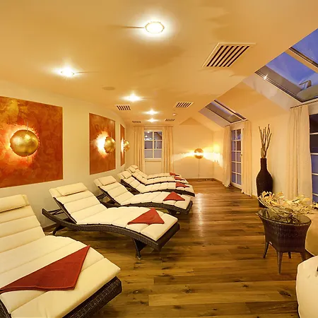 Schlosskrone 4*