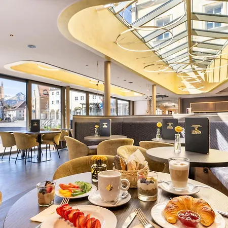 Hotel Schlosskrone Füssen