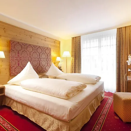 Szálloda Schlosskrone 4*